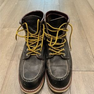 Red Wing Men’s Vintage Moc Toe Size 10 D *RARE